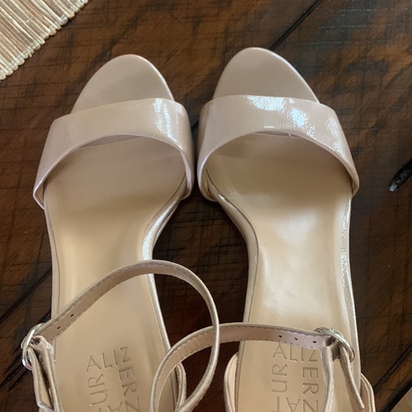 Naturalizer Vera Sedge tan wedges only worn once excellent condition - Picture 5 of 5